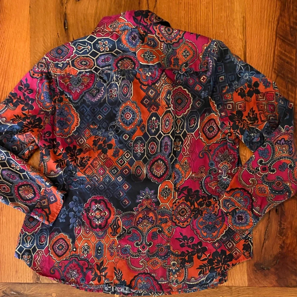 Jones New York Signature Woman Set of TWO Long Sleeved Button Up Blouses, Sz 2X - Picture 9 of 10